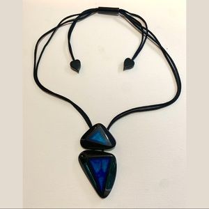 ZSISKA black and blue resin necklace